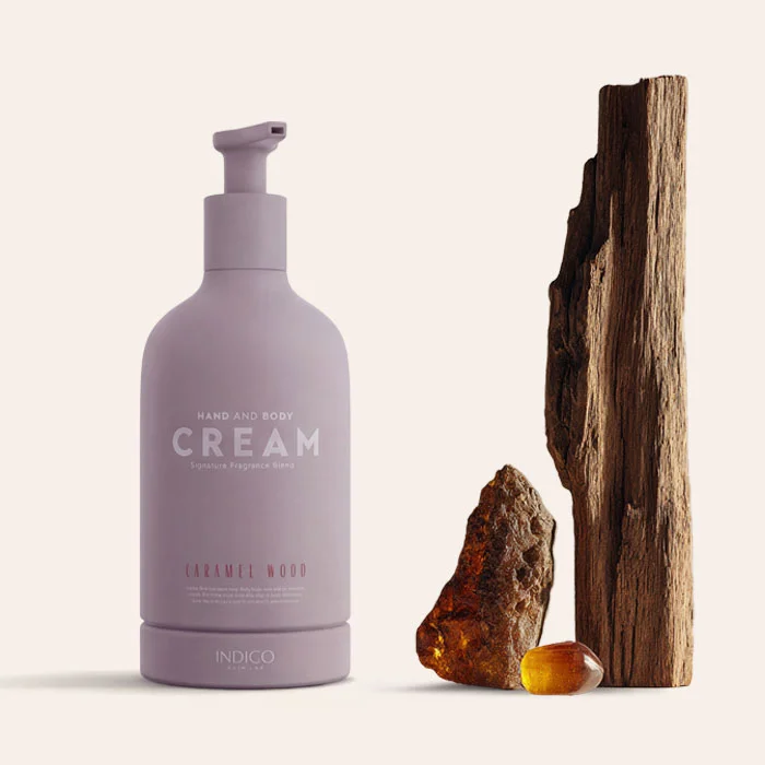 Caramel Wood - Moisturizing Hand and Body Cream with Cedarwood and Vanilla Scent - 370 ML
