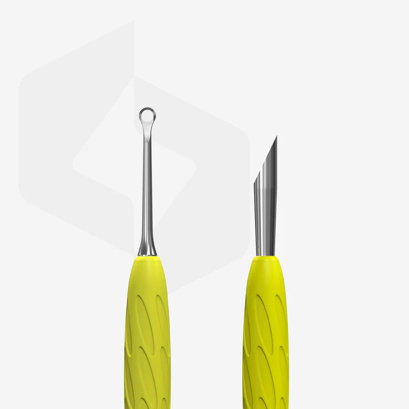 Manicure pusher Gummy with yellow silicone handle
UNIQ 11 TYPE 2 (beveled and loop pusher)