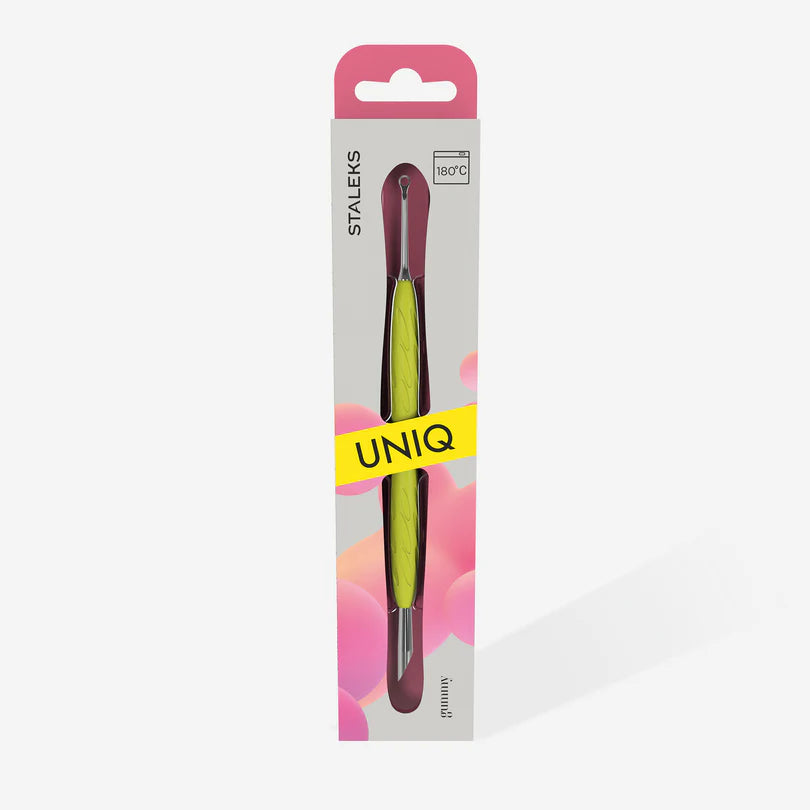 Manicure pusher Gummy with yellow silicone handle
UNIQ 11 TYPE 2 (beveled and loop pusher)