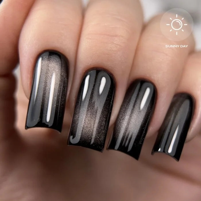 Gelnaglak fyrir kattaugnana Miss Panther - 7 ml